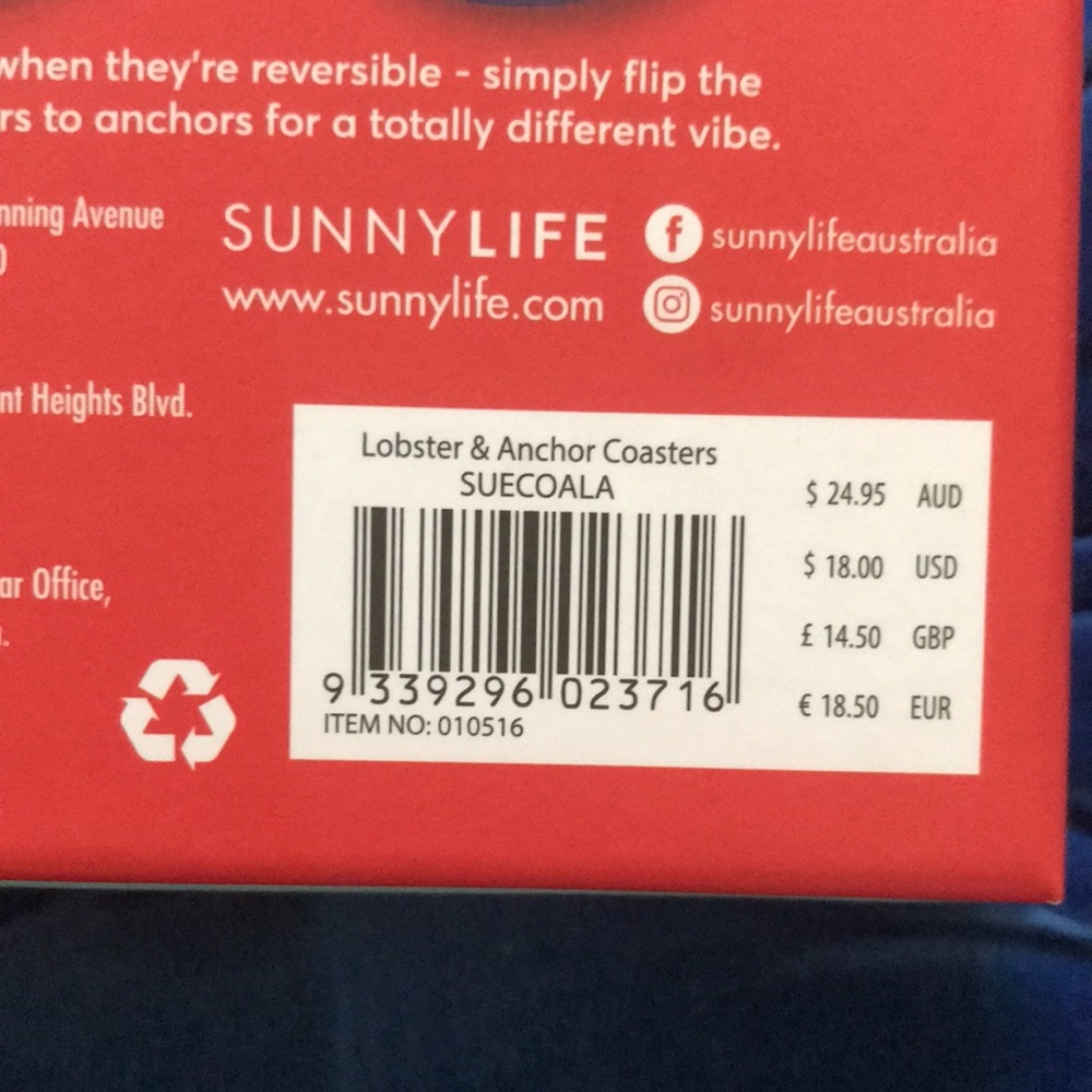 🦞 16 Reversible ‘SunnyLife’ Coasters - Picture 6 of 8